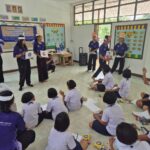 LINE_ALBUM_ส่งเสริมการอ่านตชด.ชำปะโต_240913_1